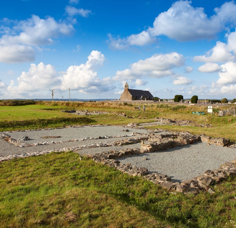 The remains of Llys Rhosyr